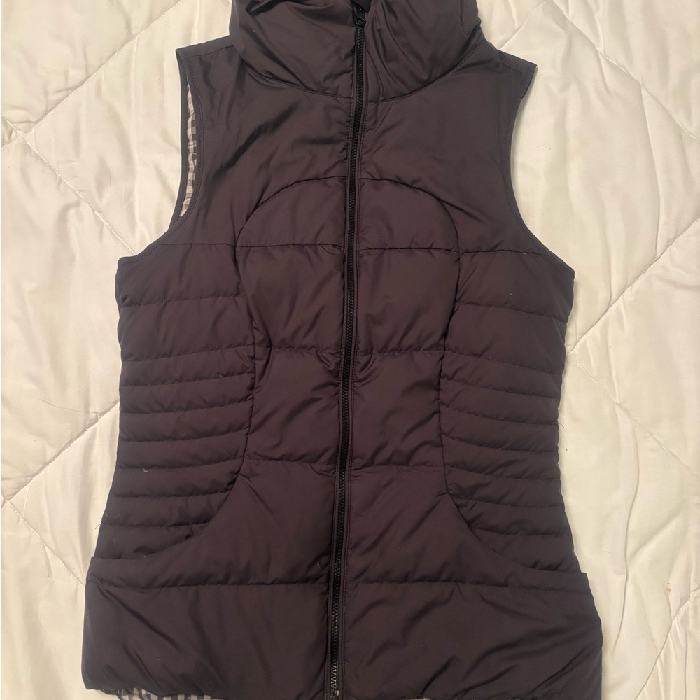 Size 6 lululemon Fluffin Awesome Black Puffer Vest